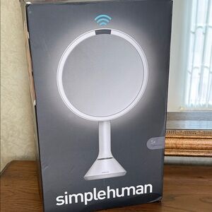 simplehuman White LED Rechargeable Vanity Mirror with Ring Light